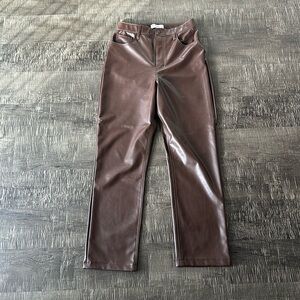 Abercrombie Brown Vegan Leather 90’s Straight Pant - Ultra High Rise (29/8R)